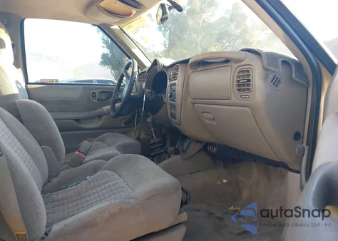 1998 Chevrolet S-10 Ls Fleetside from USA, damaged, VIN 1GCCS1446WK154493